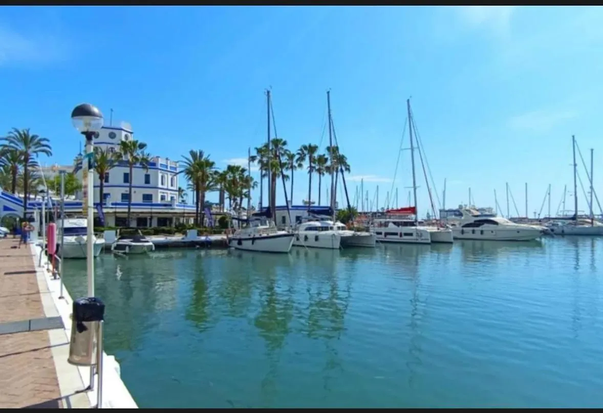 Huerta Nueva 26 Apartment Estepona